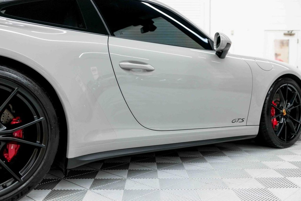 Porsche 991.2 Carrera GTS