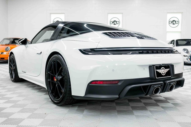 Porsche 992.2 Targa 4 GTS
