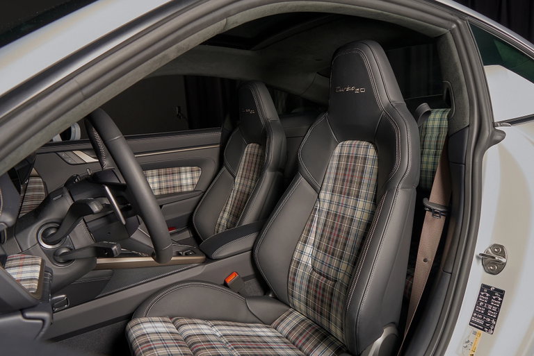 Porsche 992 Turbo 50 Jahre