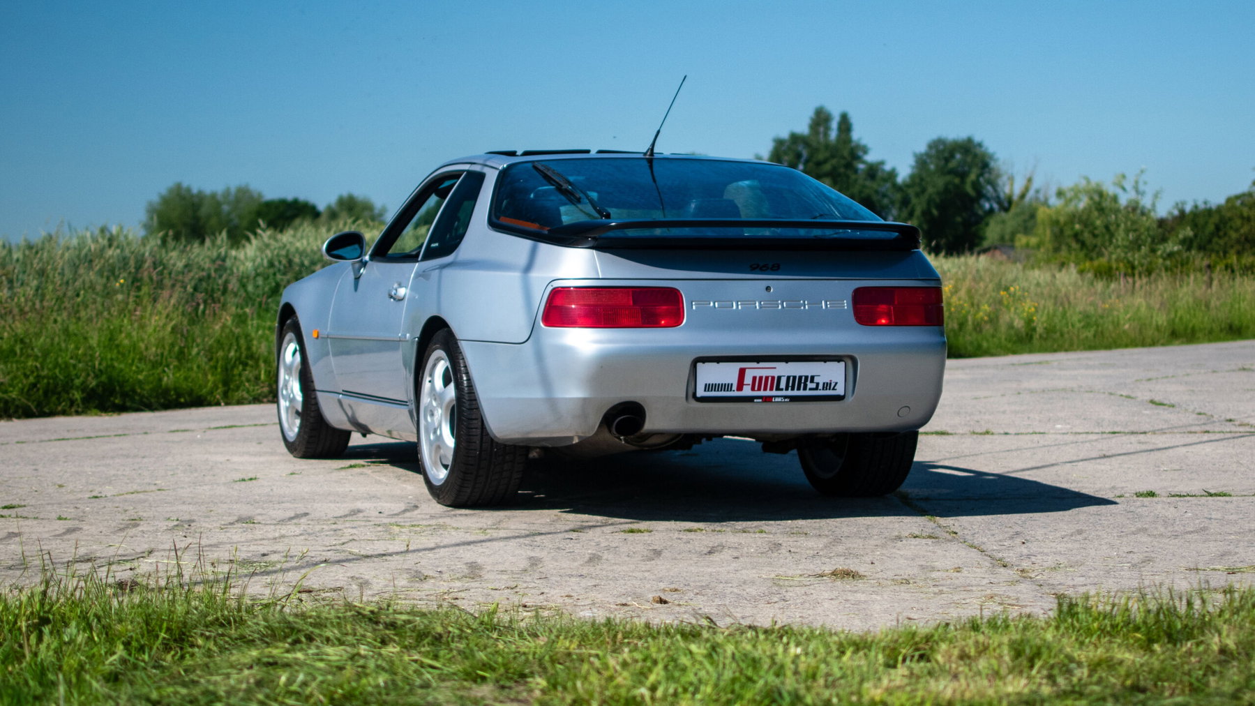 Porsche 968 1993 - elferspot.com - Marketplace for Porsche Sports Cars