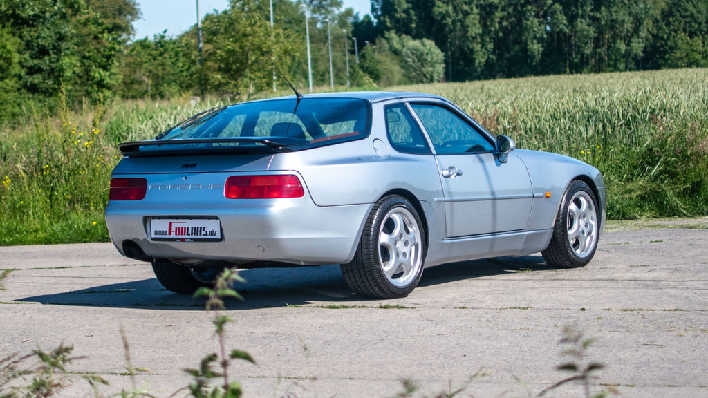 Porsche 968