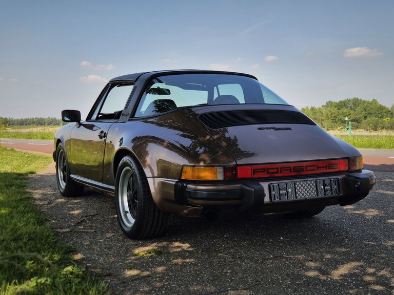 Porsche 911 SC