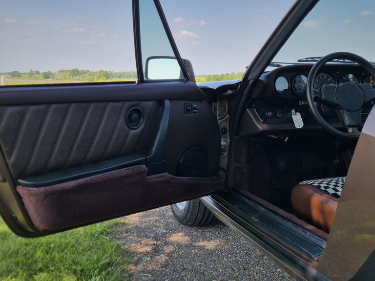 Porsche 911 SC