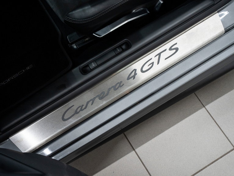 Porsche 997.2 Carrera 4 GTS