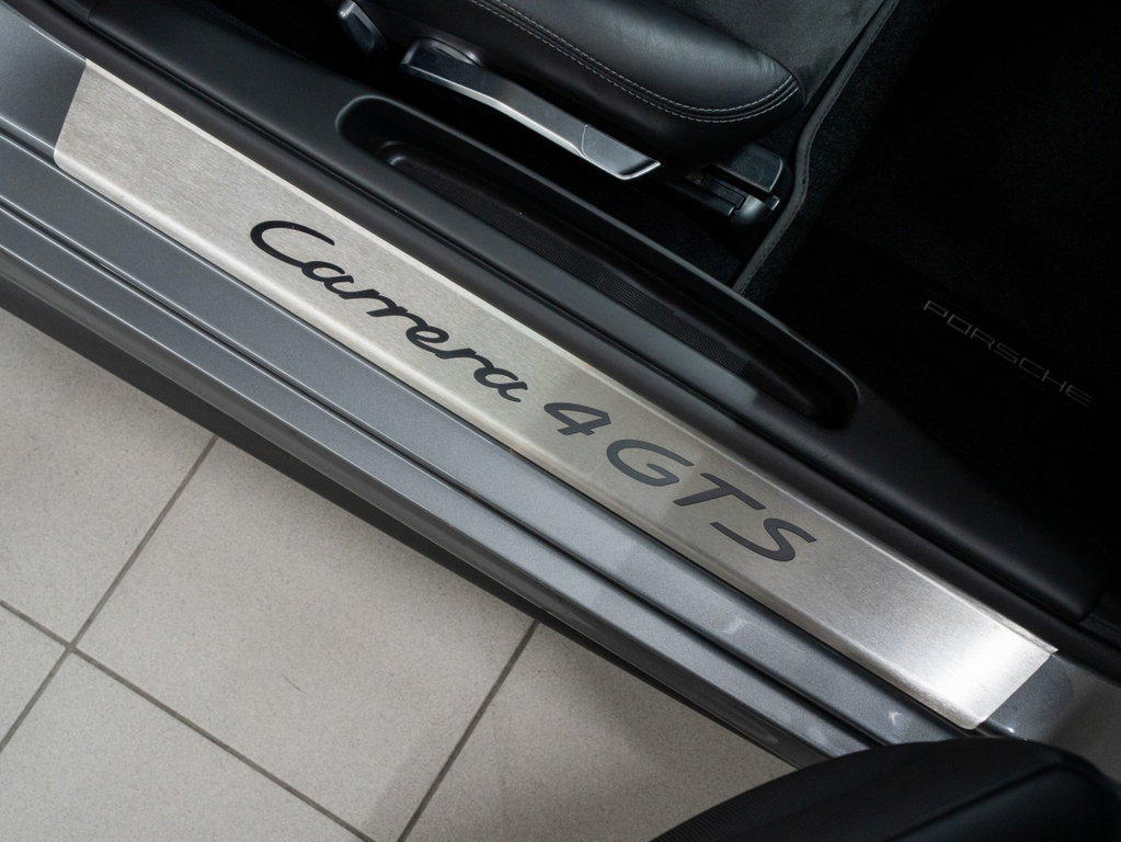 Porsche 997.2 Carrera 4 GTS