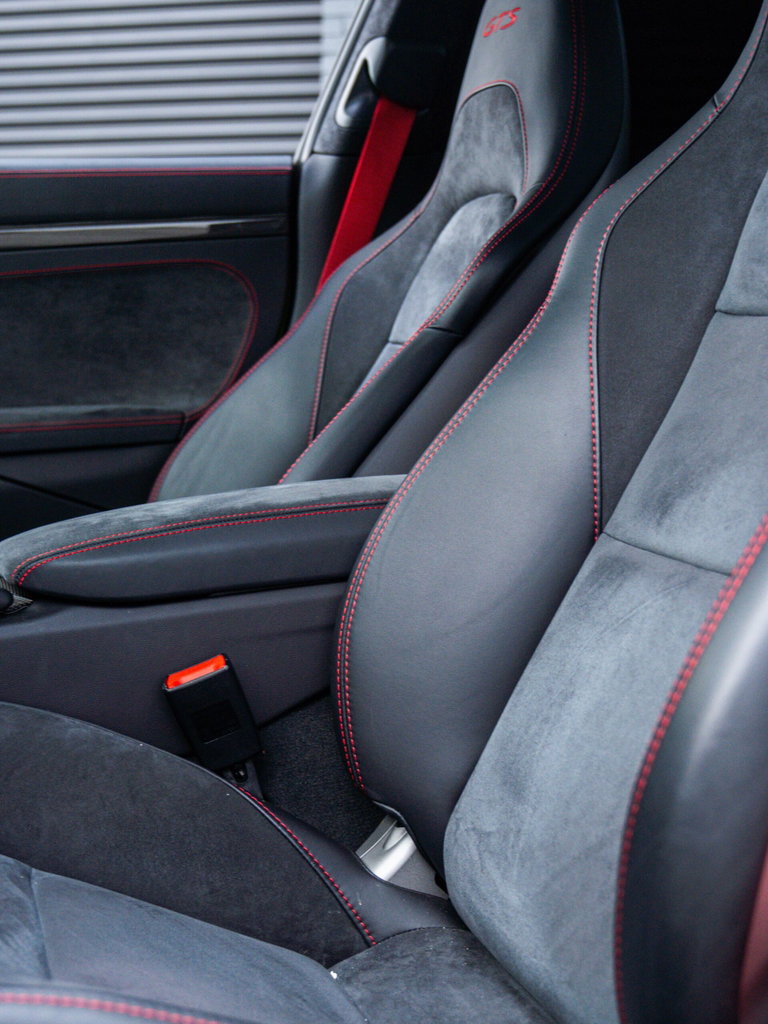 Porsche 991.2 Carrera GTS