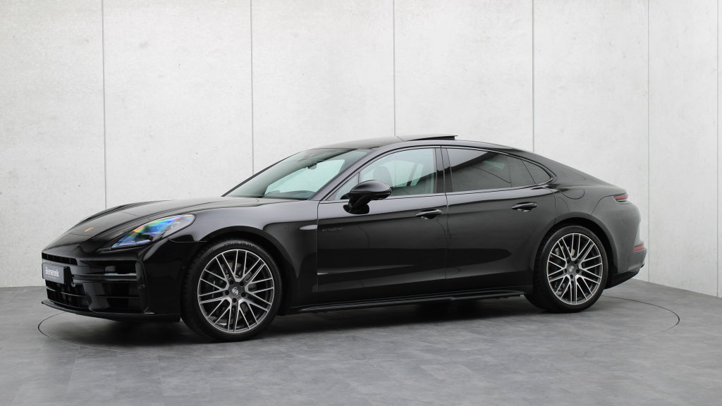 Porsche Panamera 4 E-Hybrid