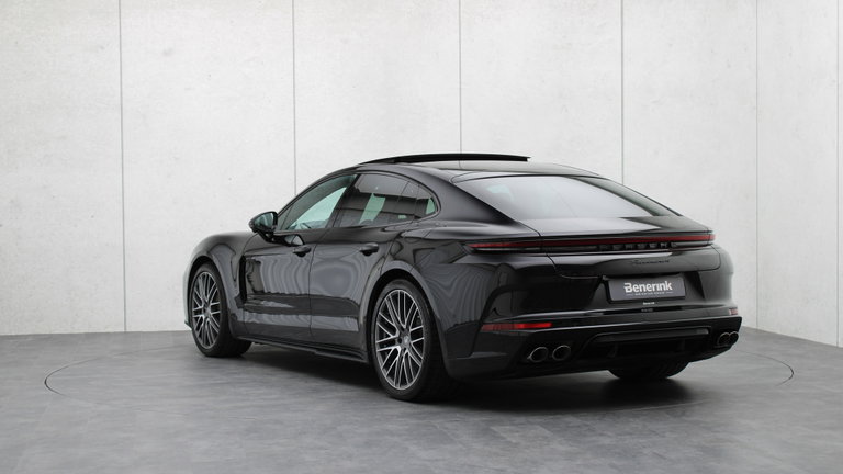 Porsche Panamera 4 E-Hybrid