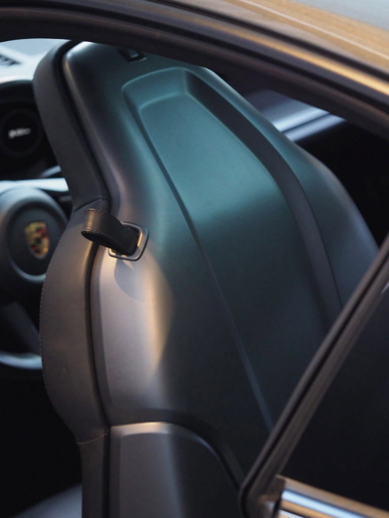 Porsche 992 Carrera