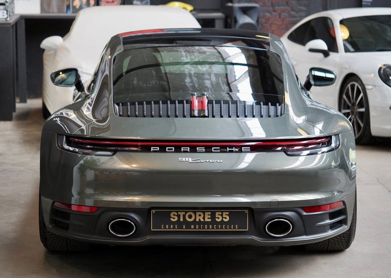 Porsche 992 Carrera