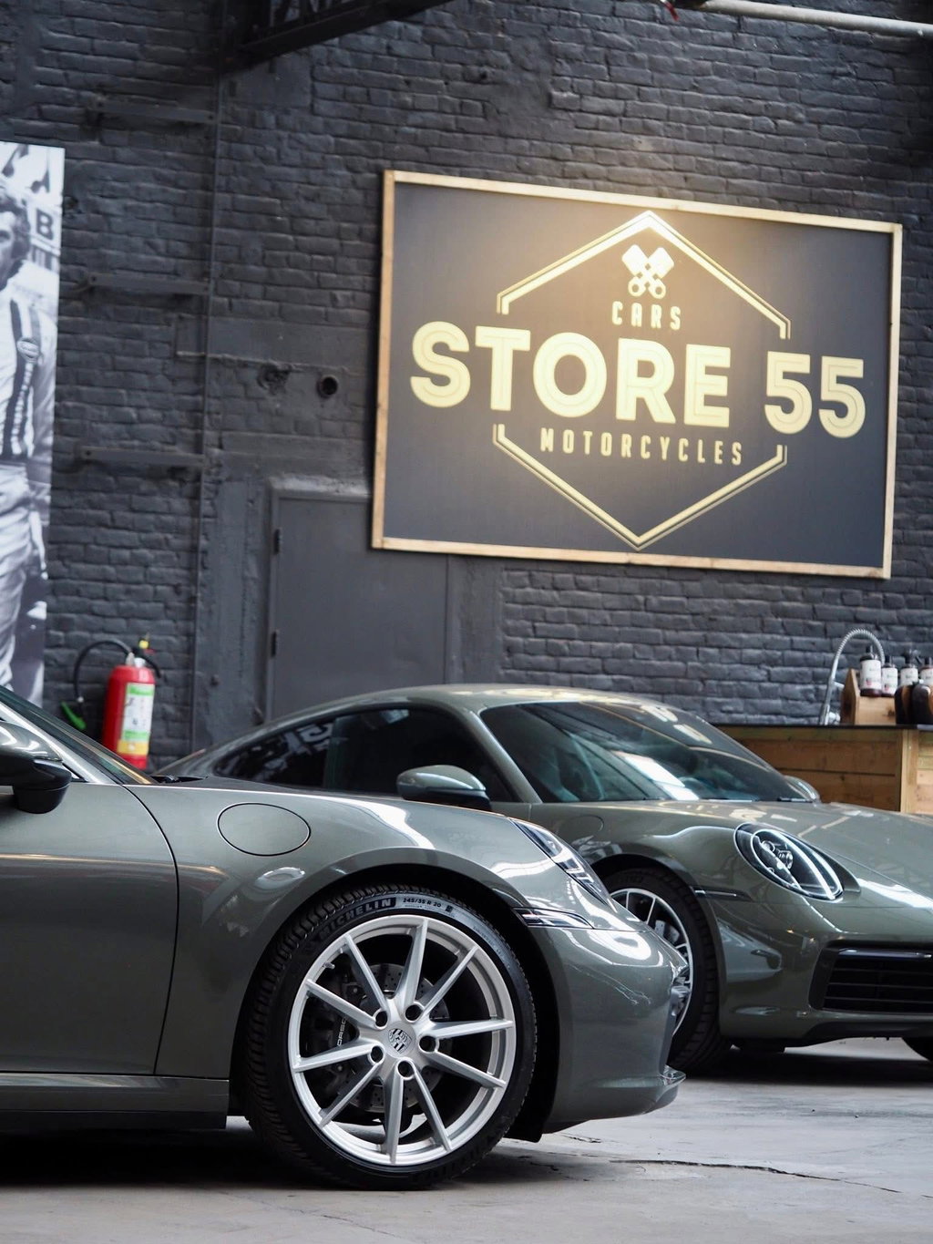 Porsche 992 Carrera