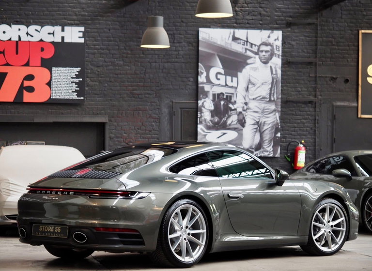 Porsche 992 Carrera