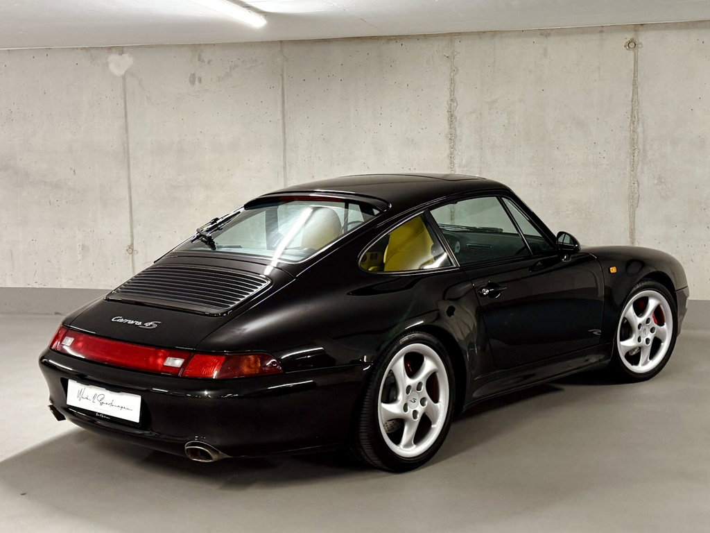 Porsche 993 Carrera 4S