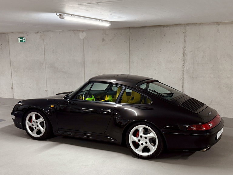 Porsche 993 Carrera 4S