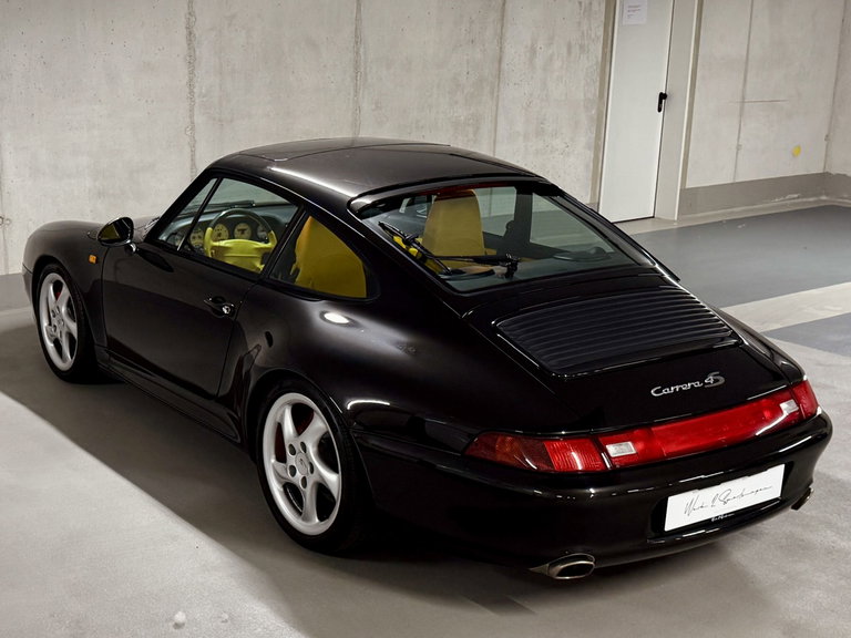 Porsche 993 Carrera 4S