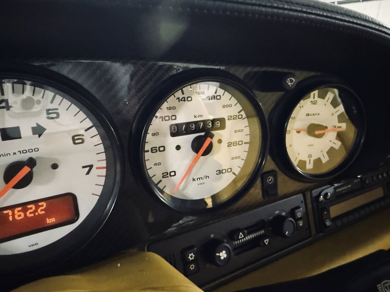 Porsche 993 Carrera 4S
