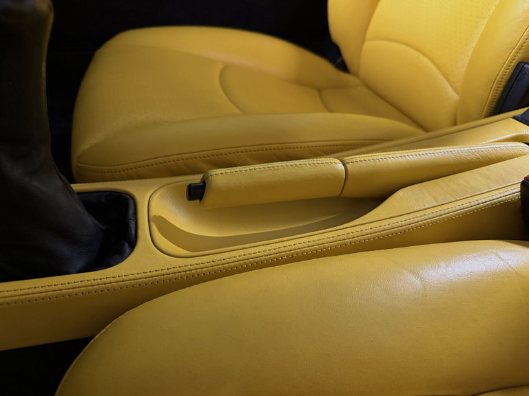 Porsche 993 Carrera 4S