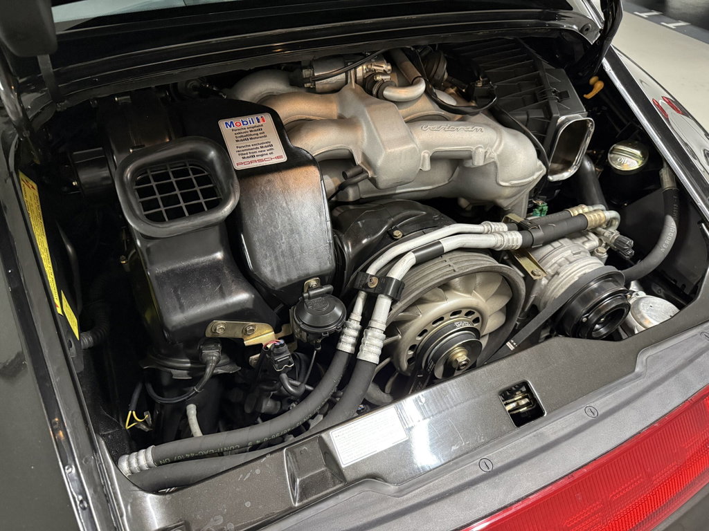 Porsche 993 Carrera 4S
