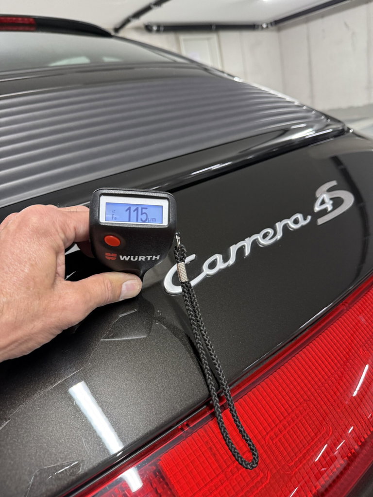 Porsche 993 Carrera 4S