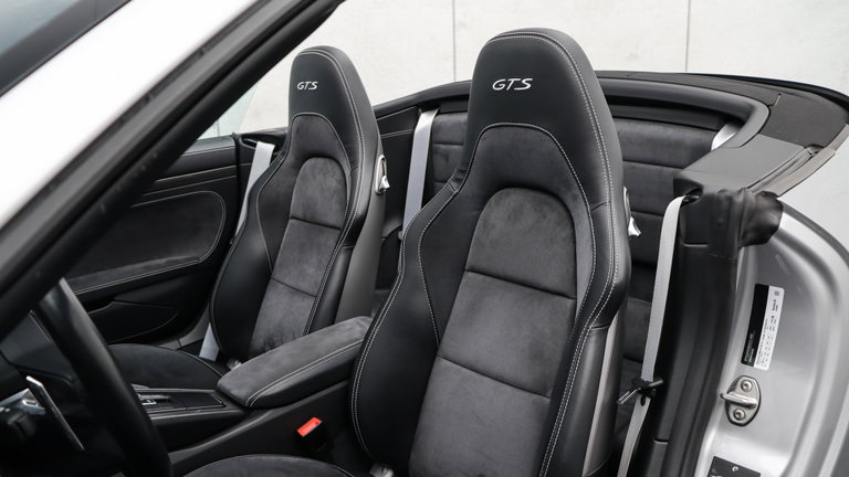 Porsche 991.2 Carrera 4 GTS