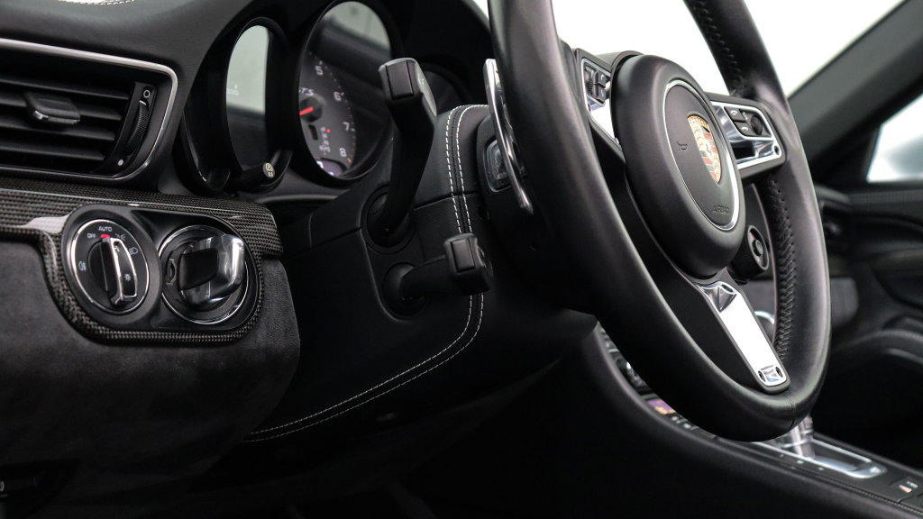 Porsche 991.2 Carrera 4 GTS