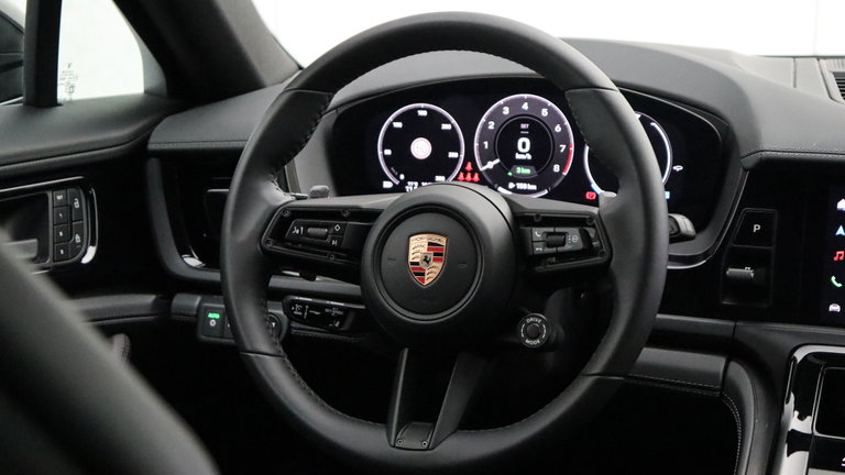 Porsche Panamera 4 E-Hybrid