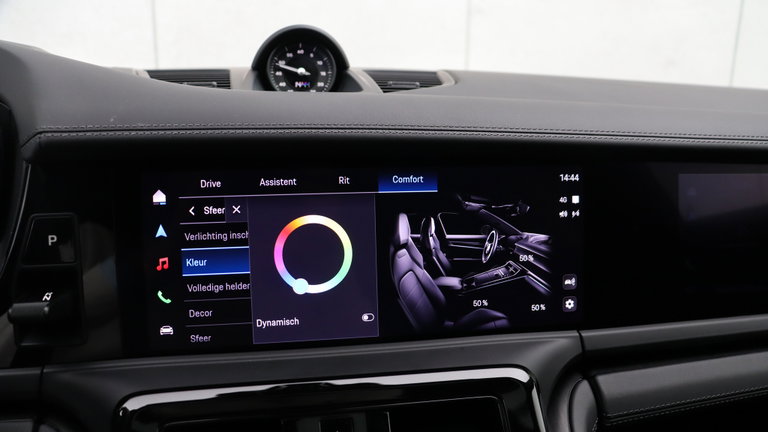 Porsche Panamera 4 E-Hybrid