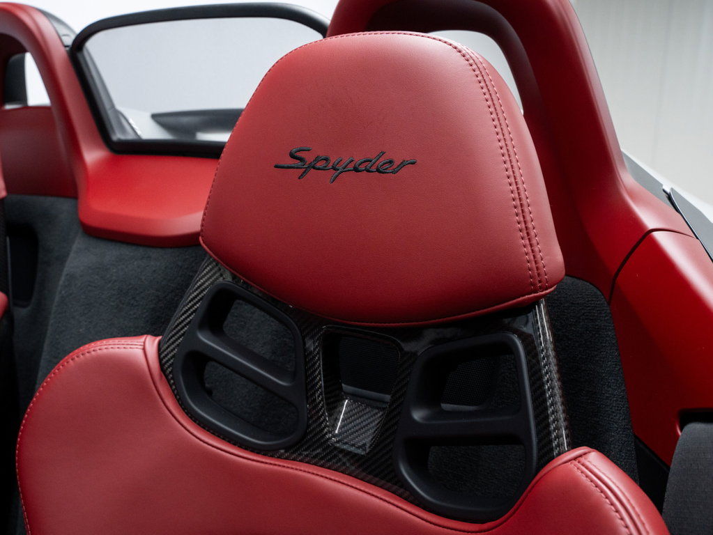 Porsche 718 Spyder