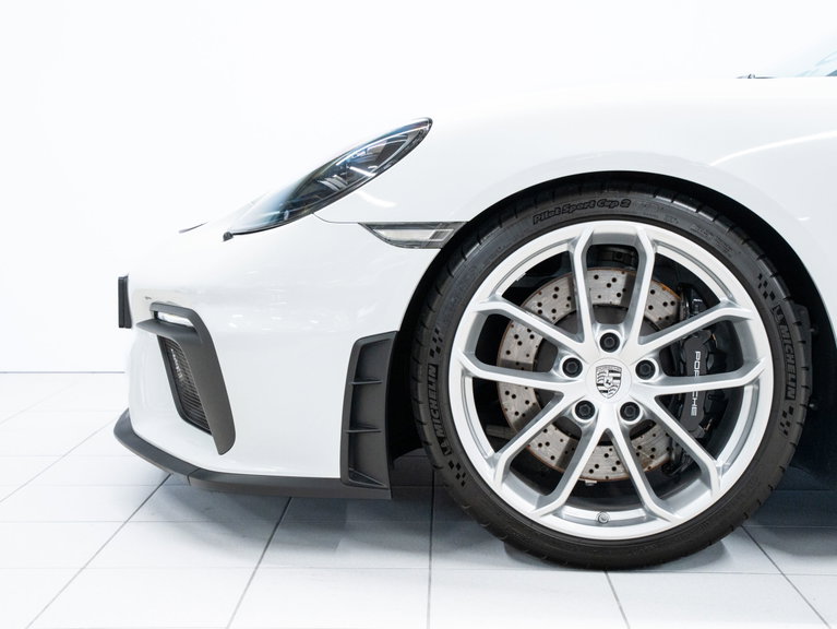 Porsche 718 Spyder