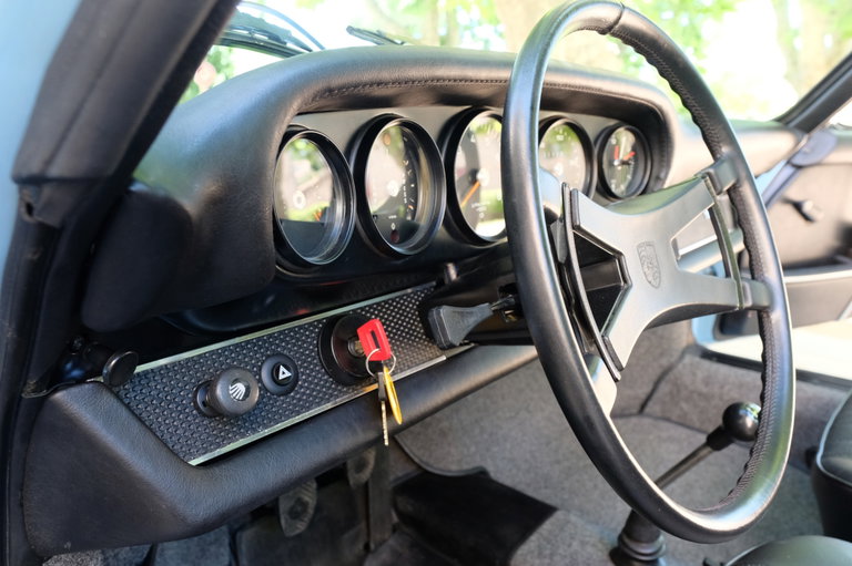 Porsche 911 T