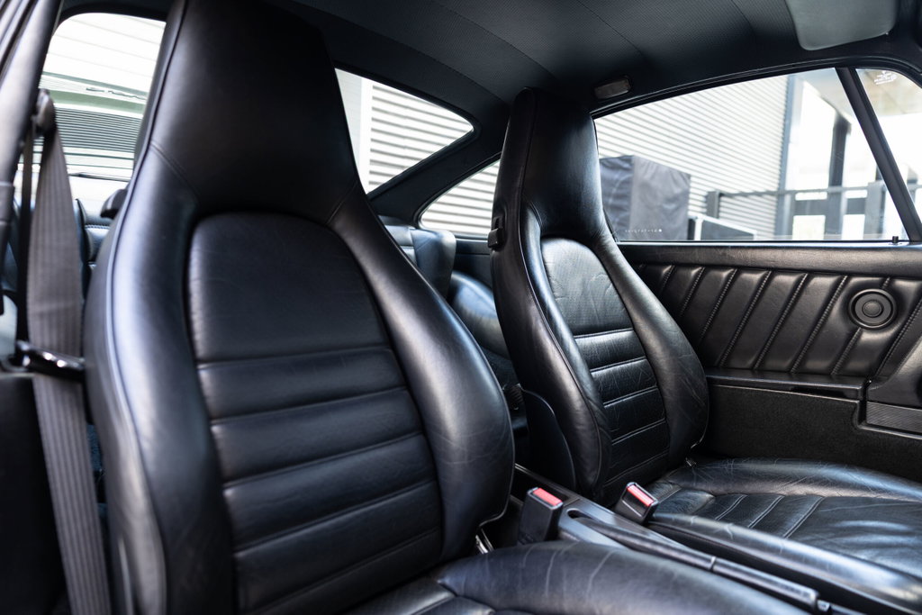 Porsche 964 Carrera 4