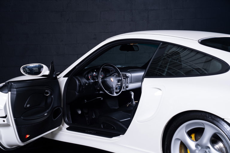 Porsche 996 GT2