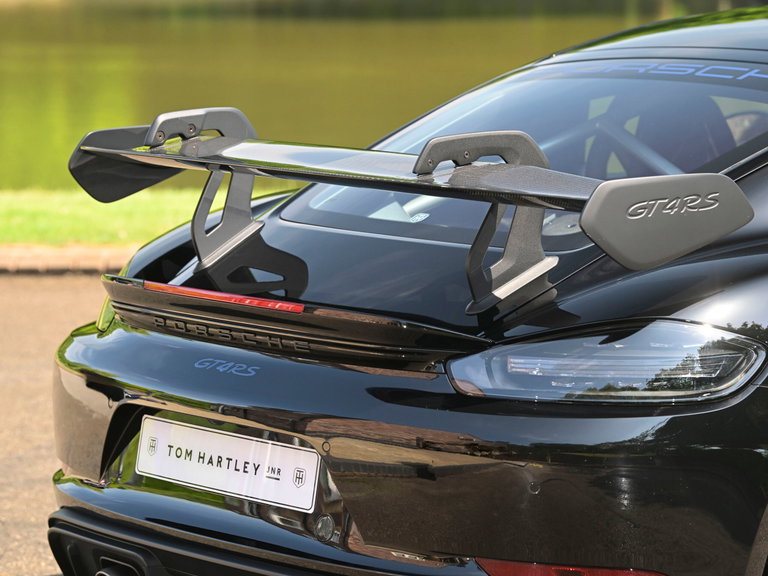 Porsche 718 Cayman GT4 RS
