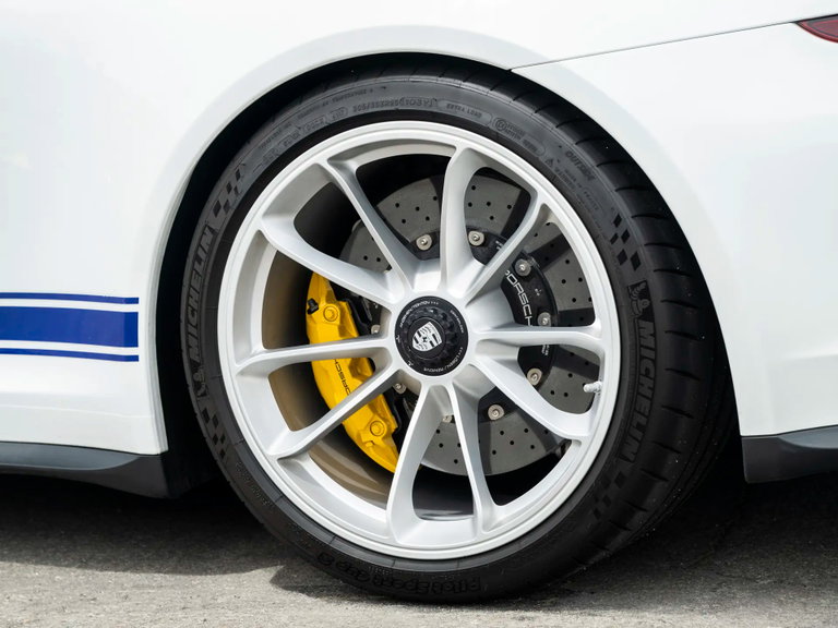Porsche 911 R
