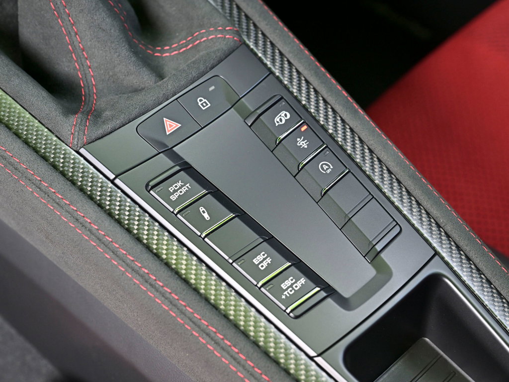 Porsche 718 Spyder RS