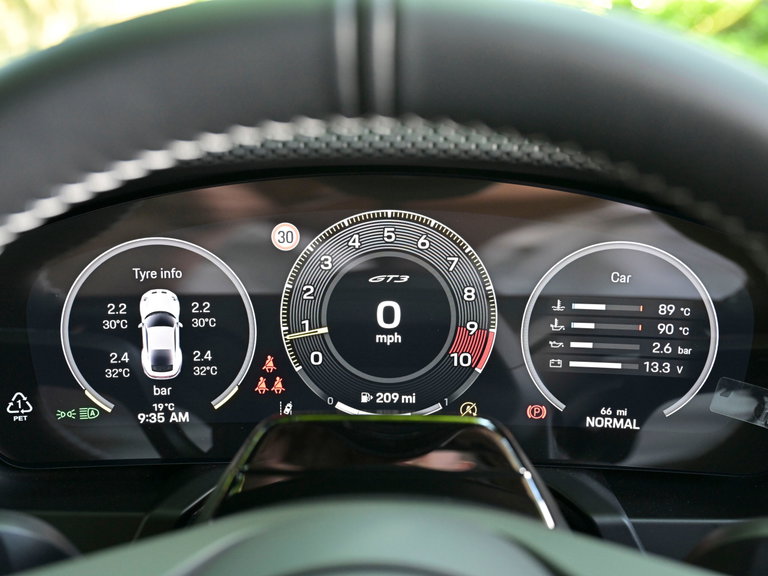 Porsche 992.2 GT3 Touring