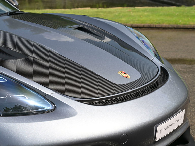 Porsche 718 Spyder RS