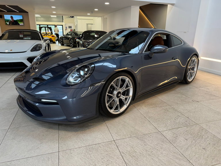 Porsche 992 GT3 Touring