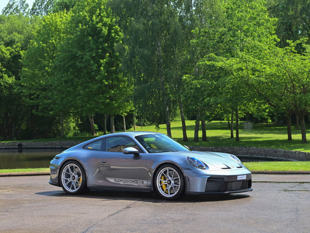 Porsche 992.2 GT3 Touring