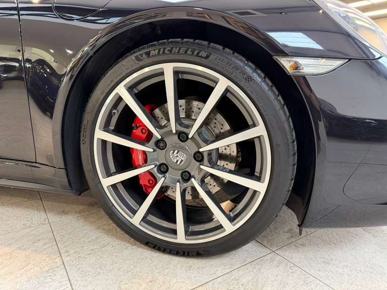 Porsche 991 Carrera 4S