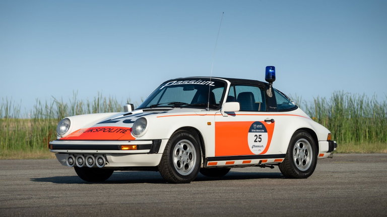 Porsche 911 Carrera 3.2