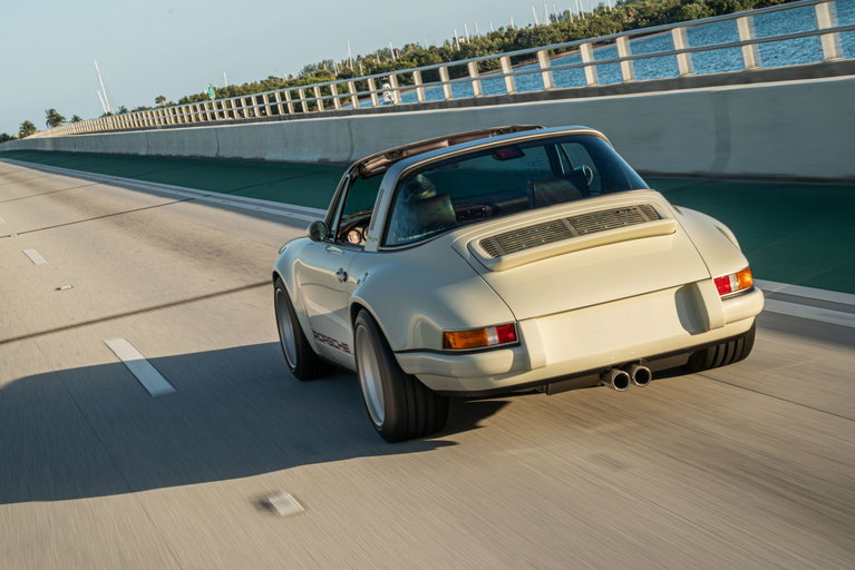 Porsche 911 Reimagined by Singer