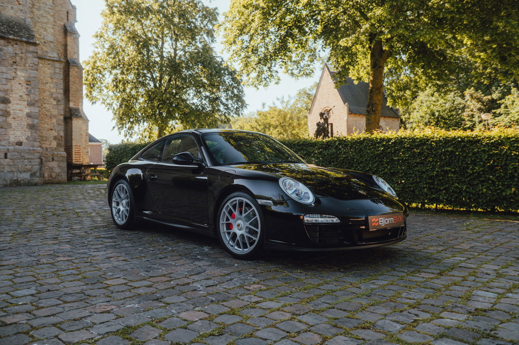 Porsche 997.2 Carrera GTS