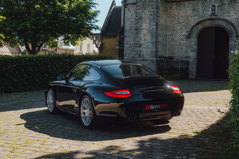 Porsche 997.2 Carrera GTS