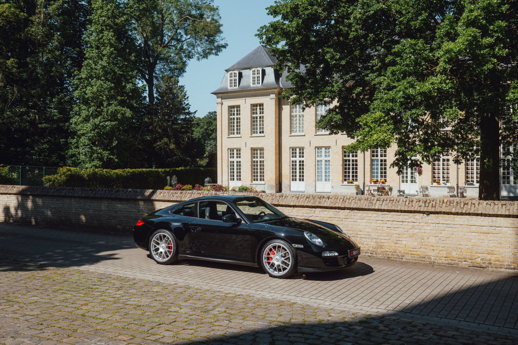 Porsche 997.2 Carrera GTS