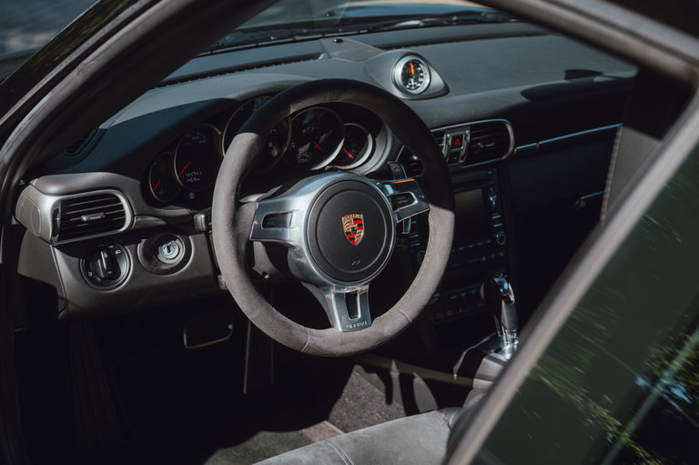 Porsche 997.2 Carrera GTS