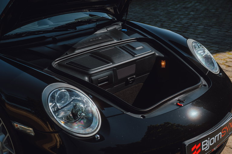 Porsche 997.2 Carrera GTS