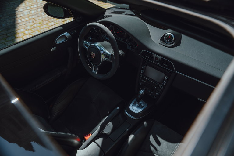 Porsche 997.2 Carrera GTS