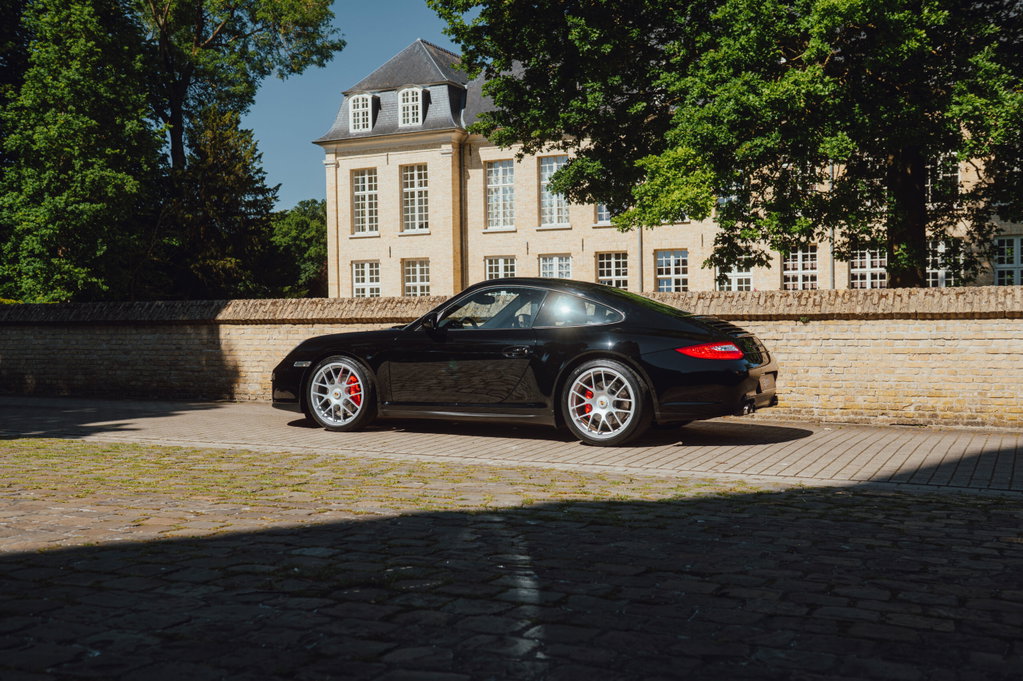 Porsche 997.2 Carrera GTS
