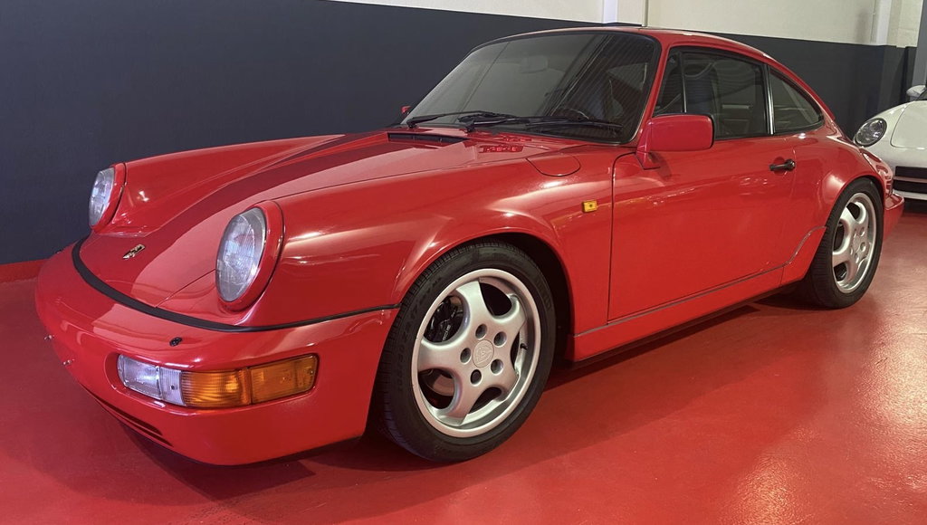 Porsche 964 Carrera 4